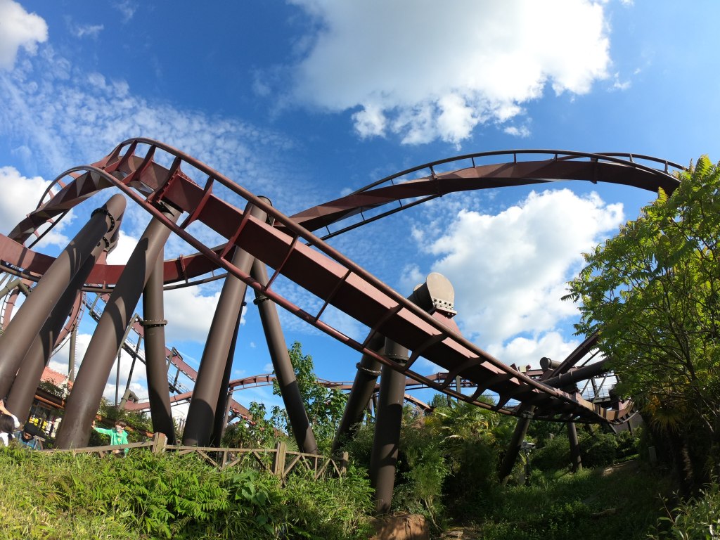 Cobham & Thorpe Park – Stop&nbsp;7