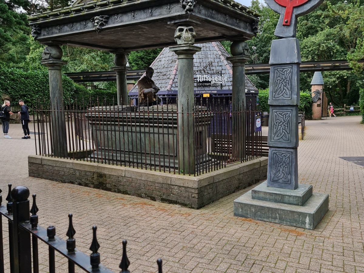 Alton Towers – The future of the Towers!